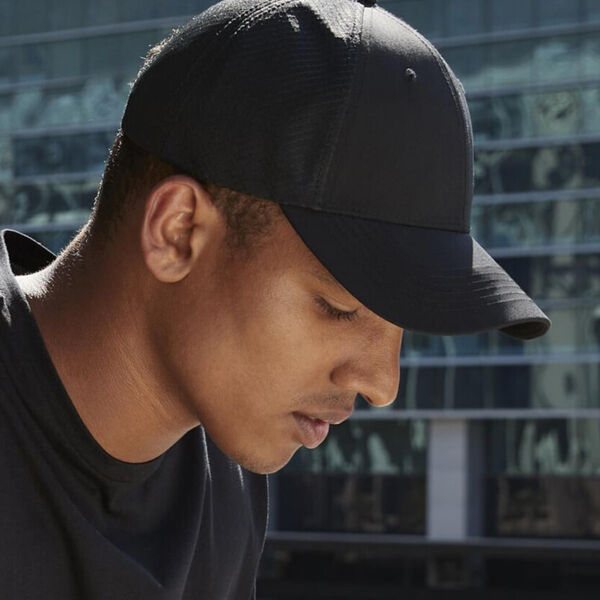 Technical mesh trucker Thumbnail